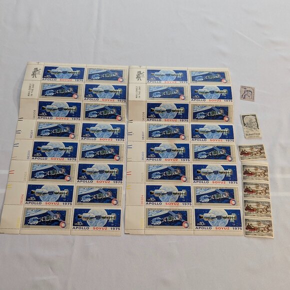 Random Old United States Postal Stamps, Non-Denominated and 1¢ -13¢ and $3 Group - Picture 3 of 13